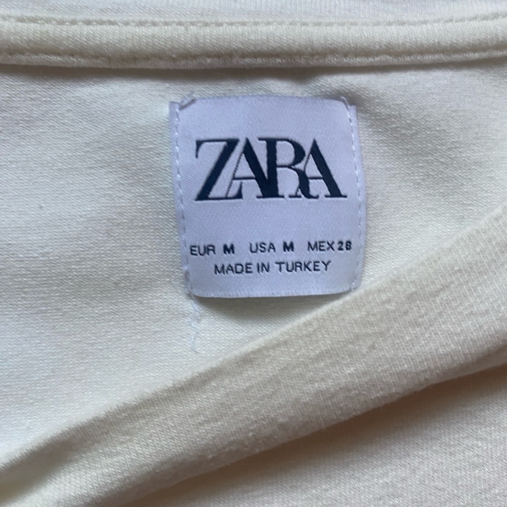 Zara White Graphic T-Shirt Dress Size M Art To Wear Vibrant Women By The Pool - Picture 6 of 9